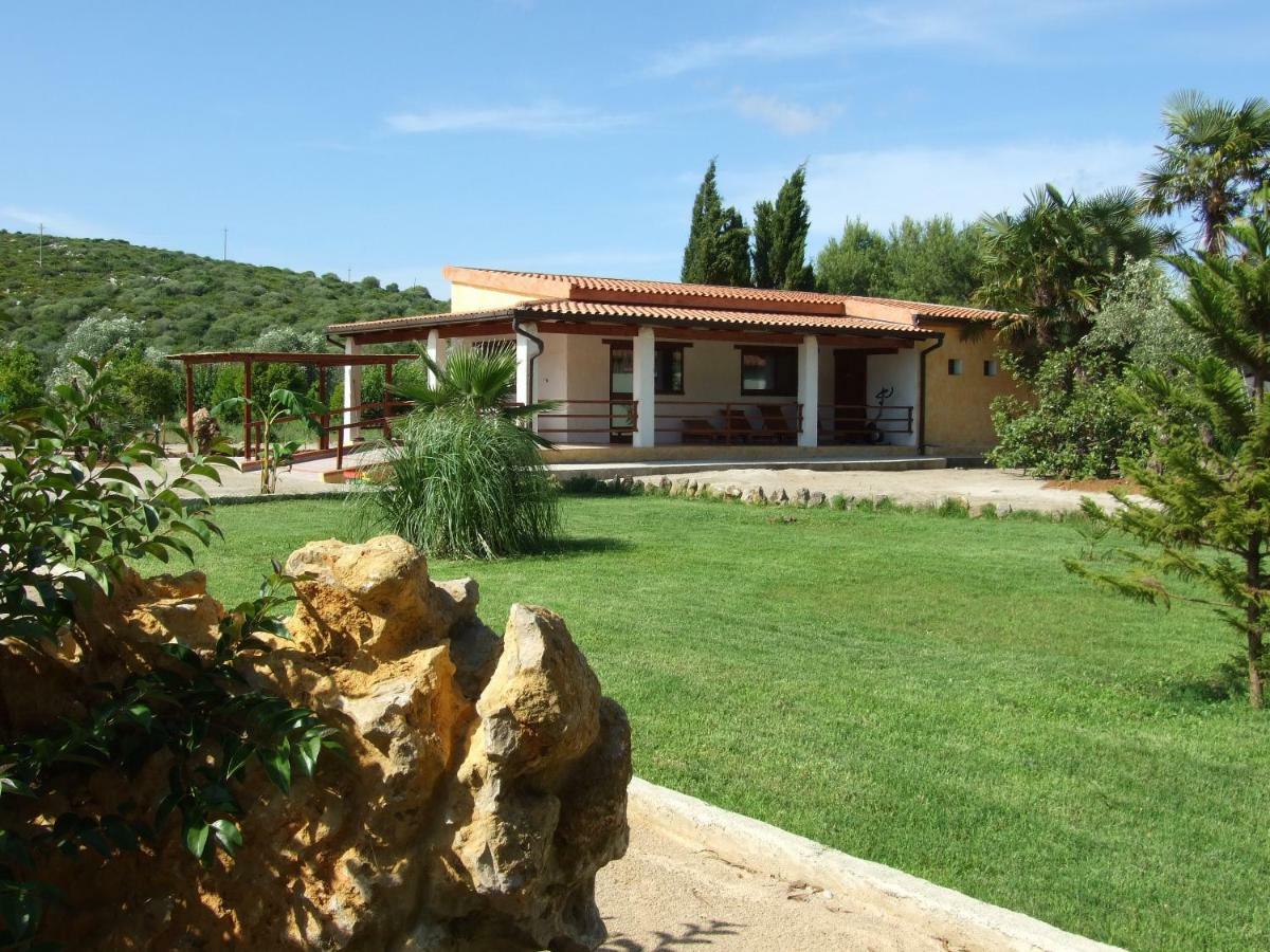 Agriturismo Corallo Santa Maria la Palma Extérieur photo